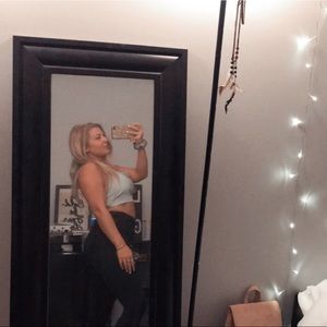 crop top kendall & kylie NWT